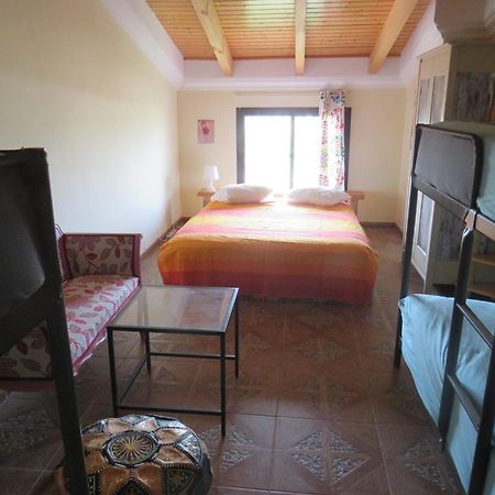 Higos Chumbos, Casa Rural Compartido Chiclana de la Frontera Chambre photo